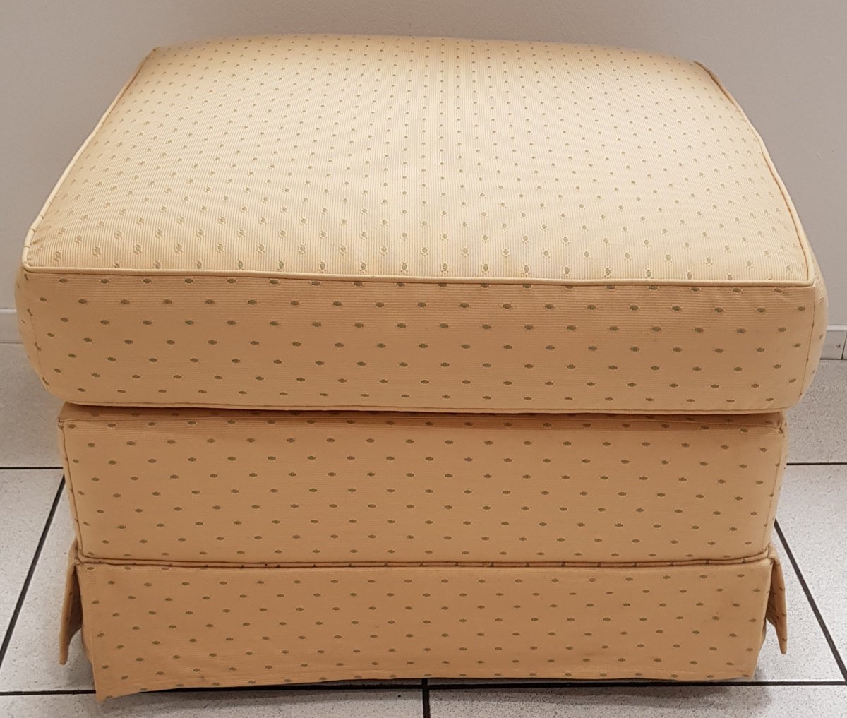 Repose-pieds en tissu